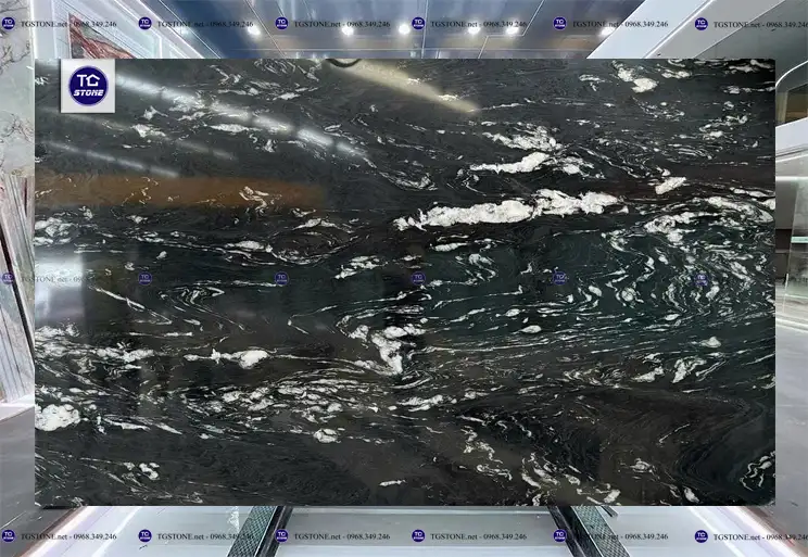 Đá Tự Nhiên Granite Titanium Black