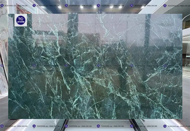 Đá Tự Nhiên Granite Spider Green